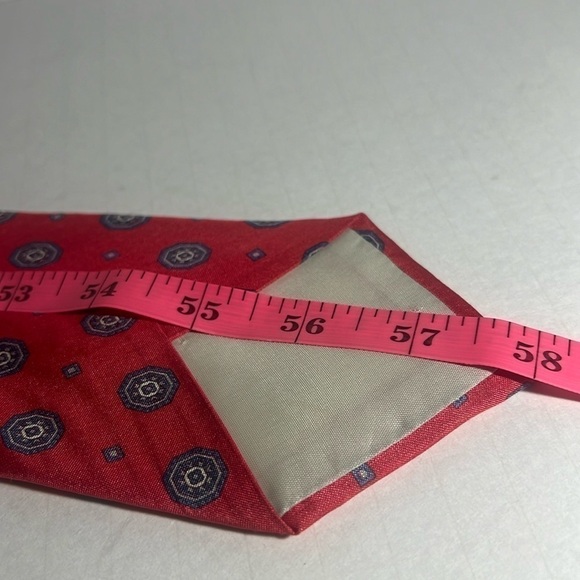 💕Christopher Hayes tie 100% silk - Picture 3 of 5